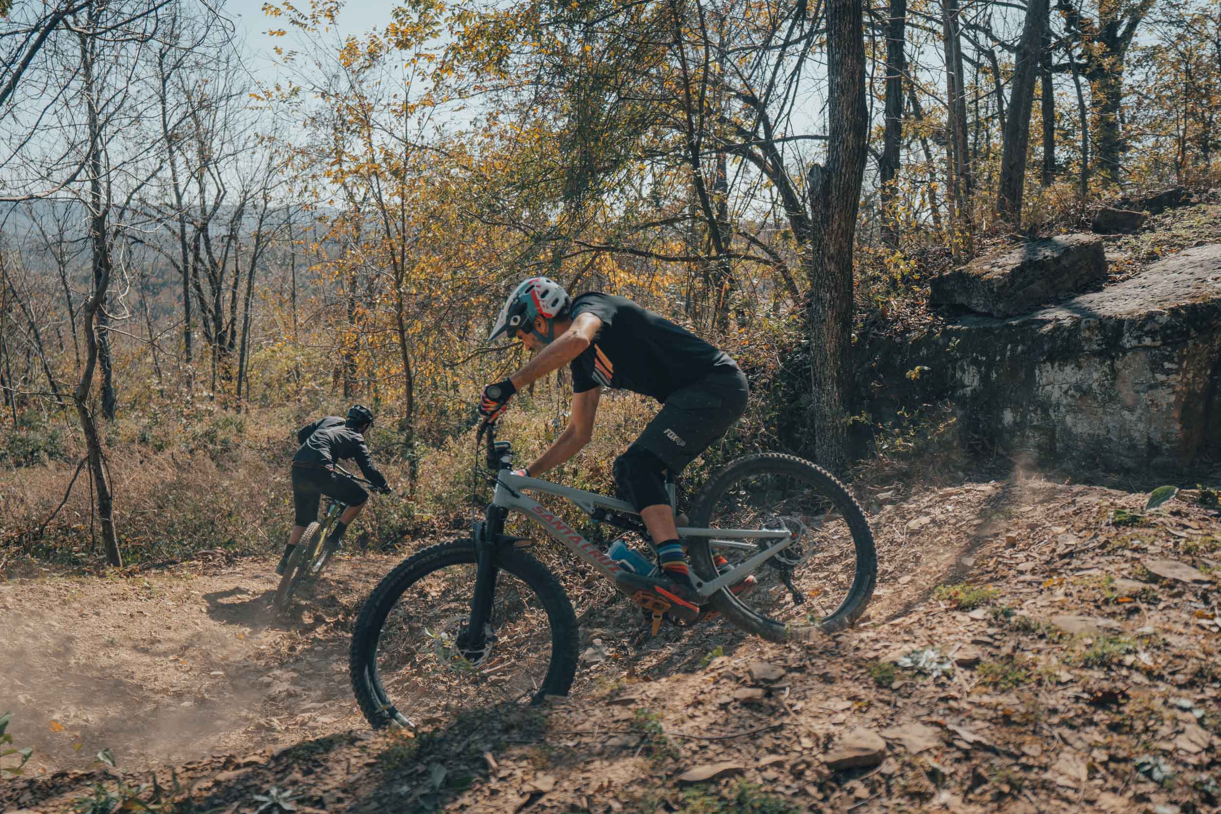 trail downhill bike