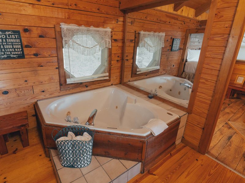 Mountain Sunrise Buffalo National River Cabins and Canoeing in