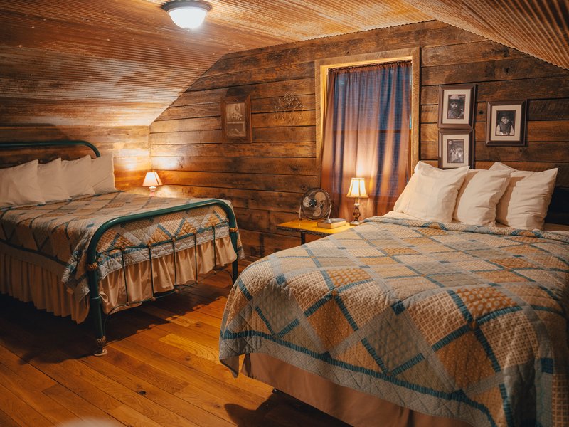Elkhorn Cabin Buffalo National River Cabins And Canoeing