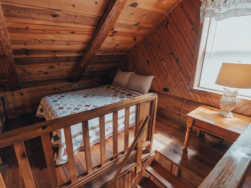 Songbird Cabin Buffalo National River Cabins and Canoeing in