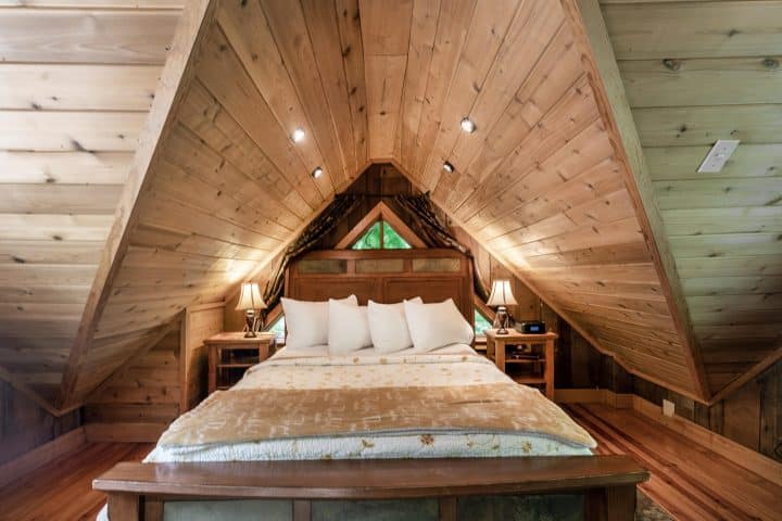 Creekside Cabin Bedroom