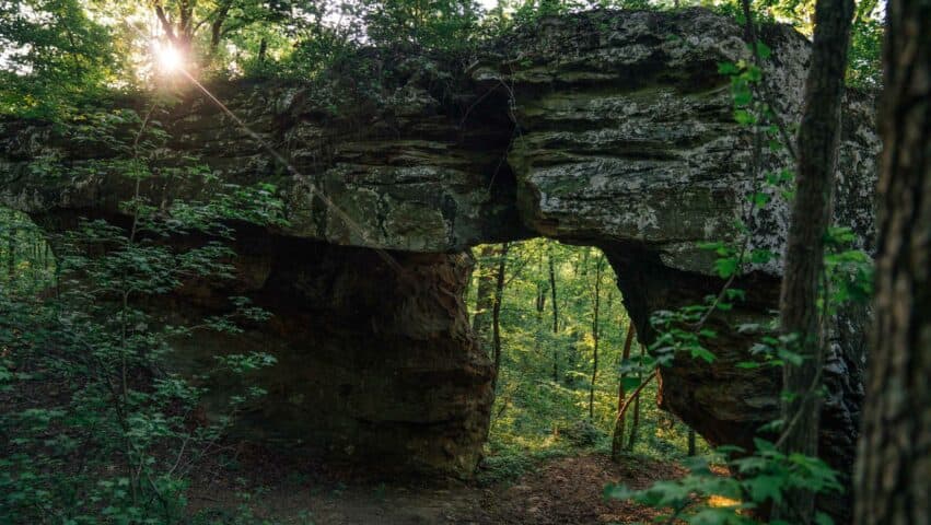 A natural arch along the Pedestal Rocks Trail.