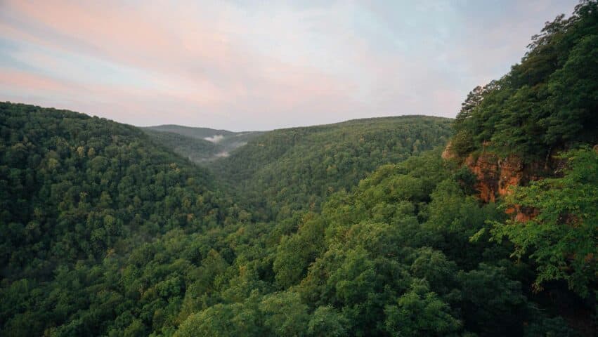 A view over the valley during morning from Whitaker Point / Hawksbill Crag.