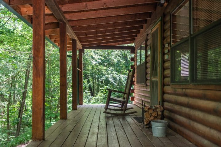 Porch of Valley Dream cabin