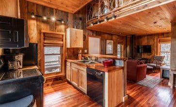 You'll enjoy a fully-appointed kitchen in the Creekside Cabin.
