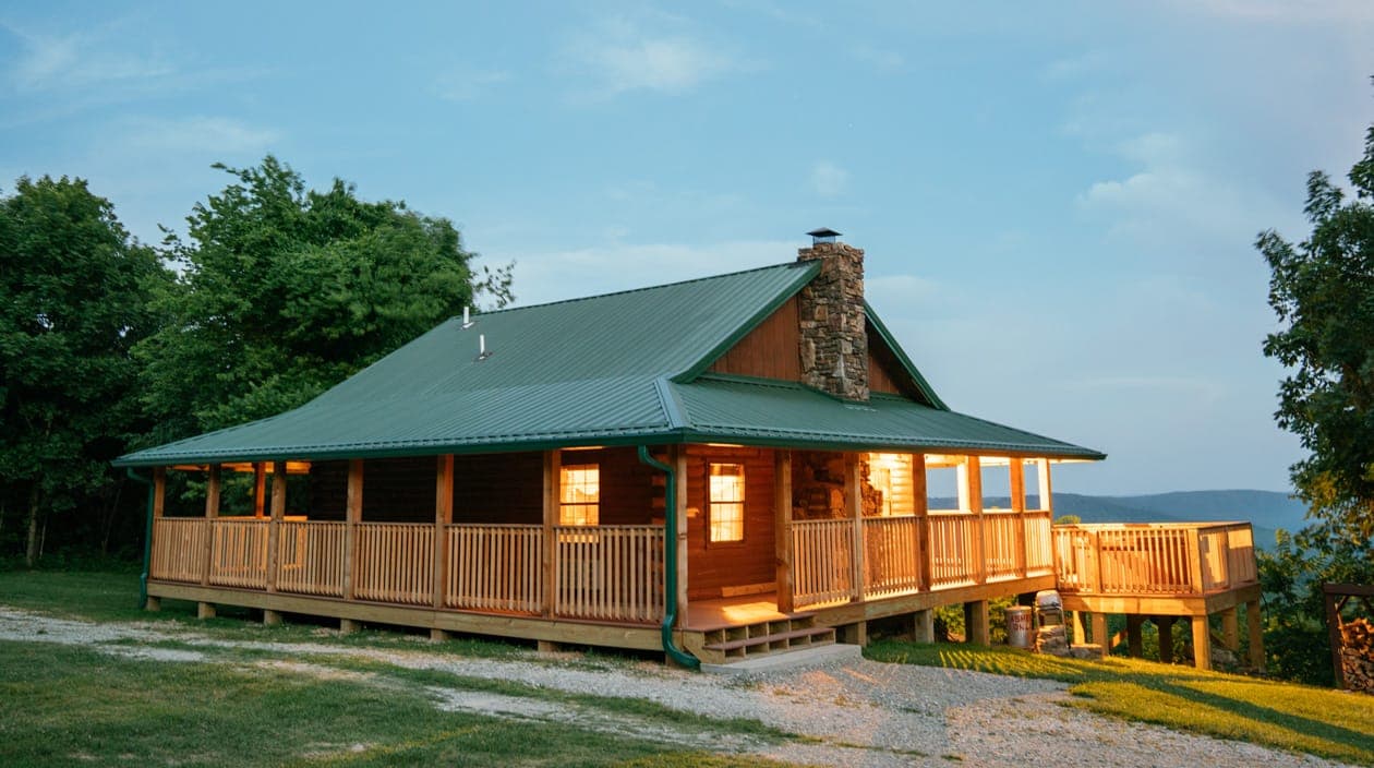 buffalo river cabin in the evening